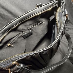 Chic Black Leather Handbag